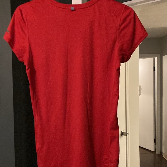 Nike running t shirt - Picture 3 of 3